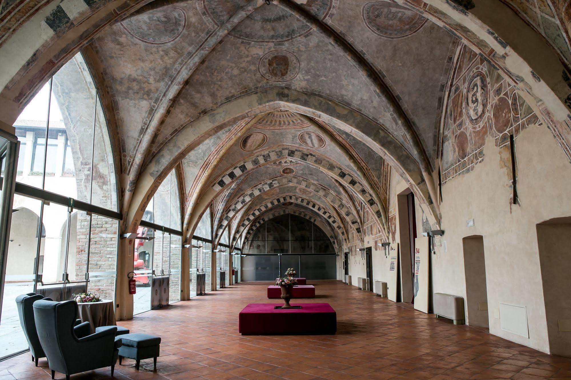 Hotel Castello Visconteo Cassano dʼAdda Exteriér fotografie