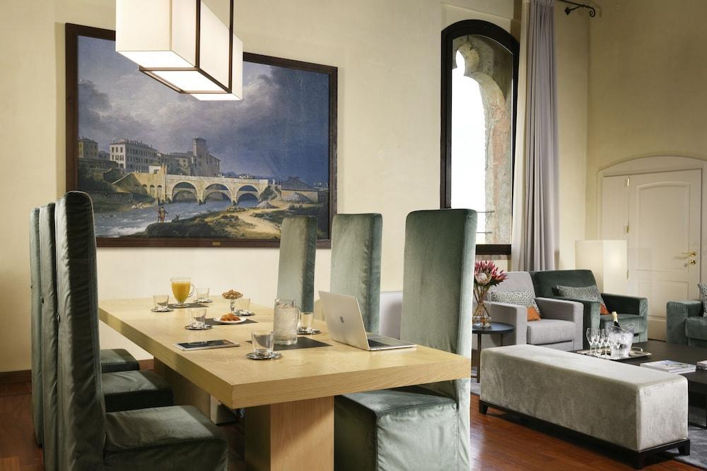 Hotel Castello Visconteo Cassano dʼAdda Exteriér fotografie